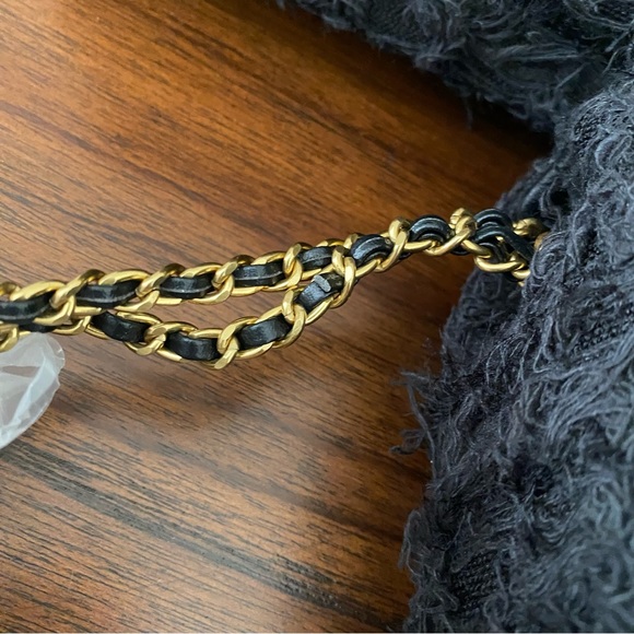 Black Fringe Tweed Leather Classic Single Flap Crossbody Chain Bag Medallion C2 - Picture 6 of 14